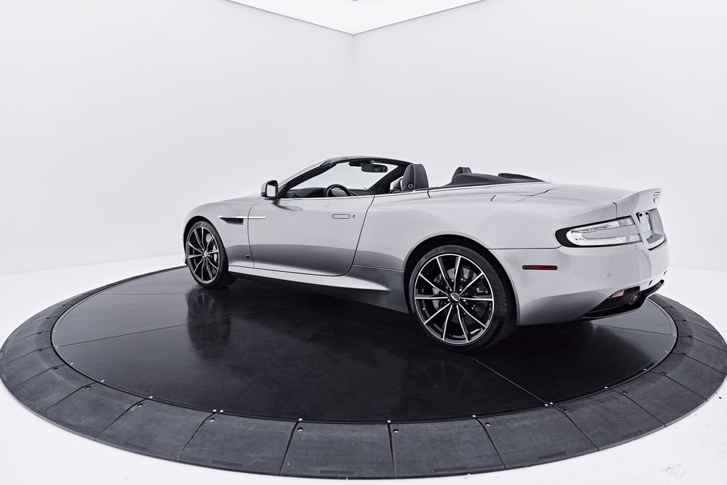 Used 2016 Aston Martin DB9 GT RWD image 25