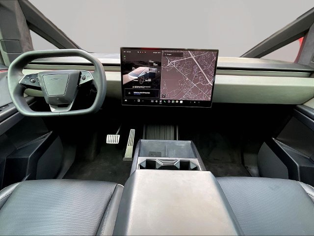 Used 2024 Tesla Cybertruck AWD Crew Cab image 10