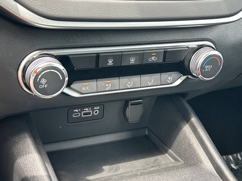 Certified 2025 Nissan Altima 2.5 S FWD image 35