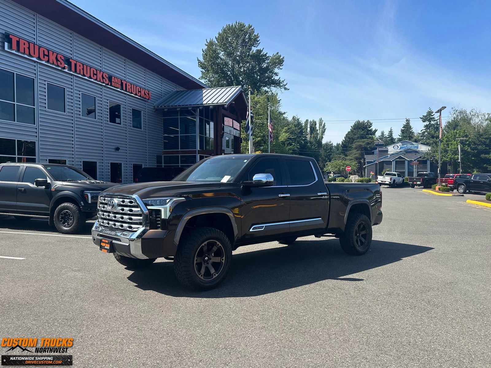 Used 2025 Toyota Tundra 1794 Edition image 3