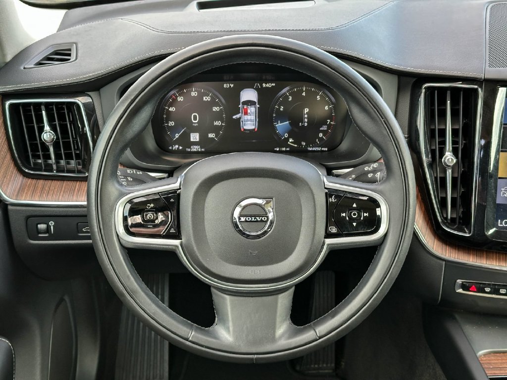 Used 2019 Volvo XC60 T5 Inscription w/ Protection Package Premier FWD image 28