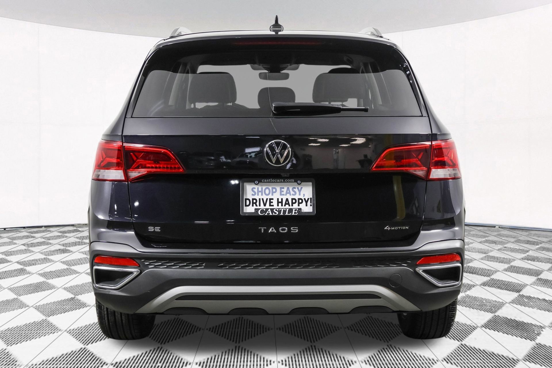 Used 2023 Volkswagen Taos SE AWD/4WD image 17