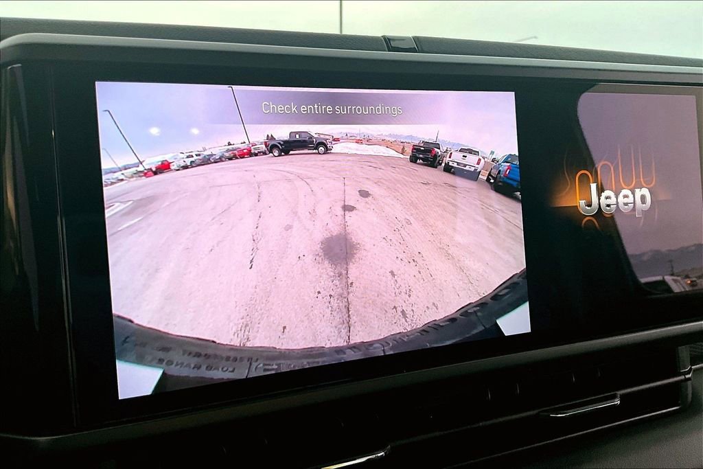 Used 2025 Jeep Wrangler Unlimited Rubicon image 21