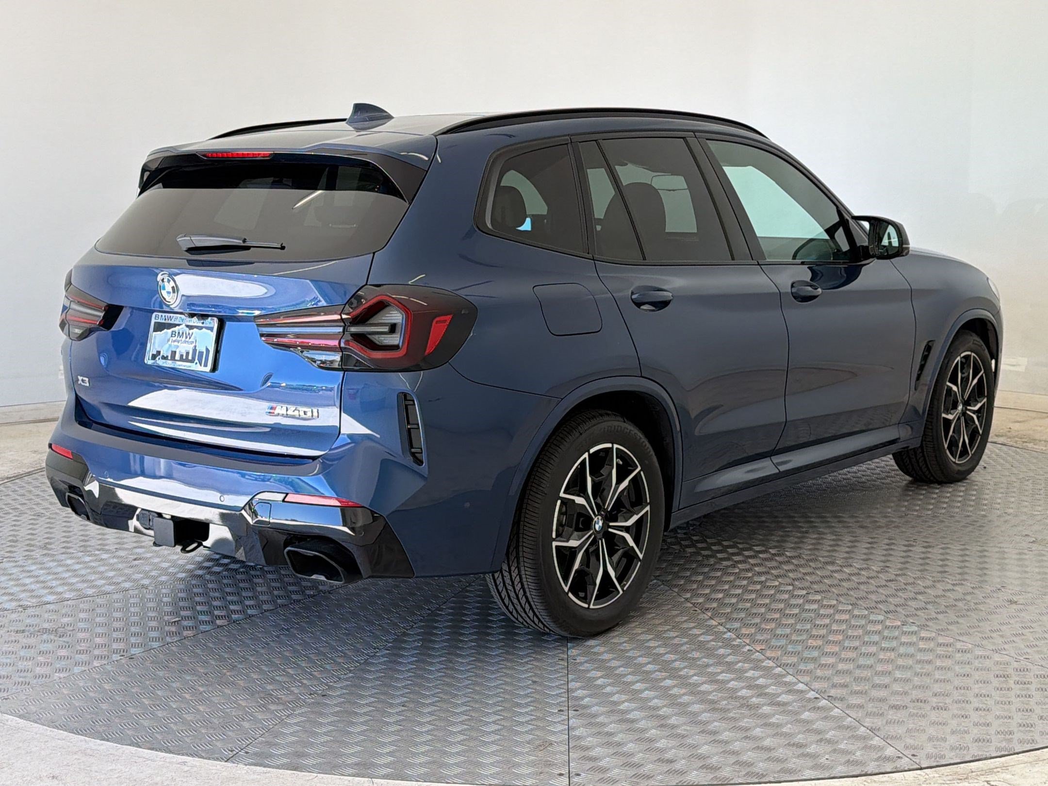 Certified 2023 BMW X3 M40i w/ Premium Package AWD/4WD image 9