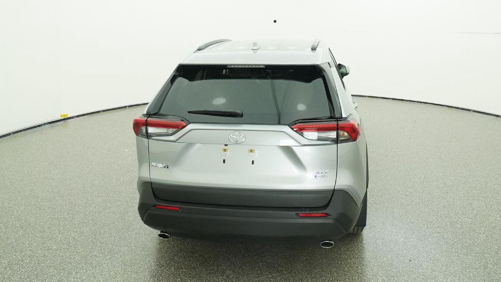 New 2025 Toyota RAV4 XLE AWD/4WD image 10