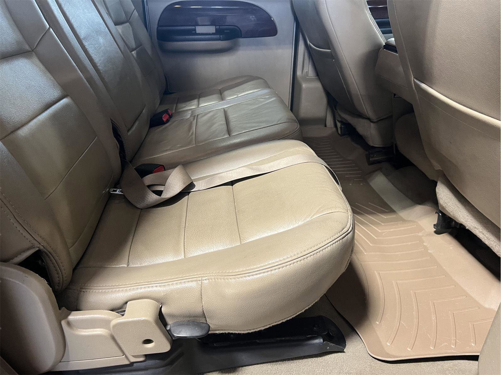 Used 2005 Ford F350 Lariat image 20