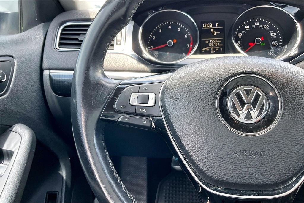 Used 2016 Volkswagen Jetta SEL image 10