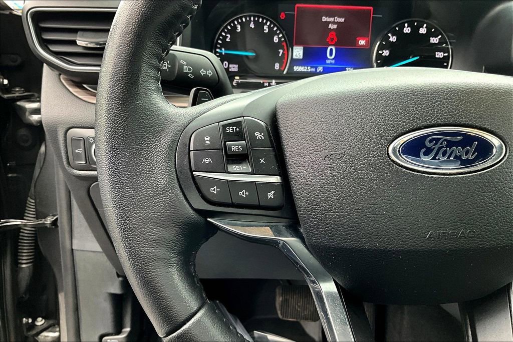 Used 2020 Ford Explorer Limited image 13