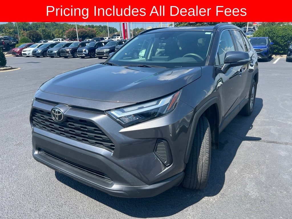 Used 2024 Toyota RAV4 XLE w/ Convenience Package FWD image 2