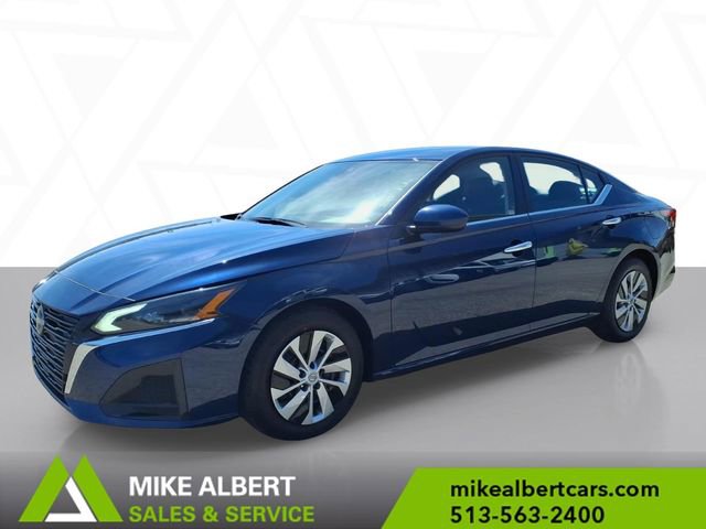 Used 2023 Nissan Altima 2.5 S image 3