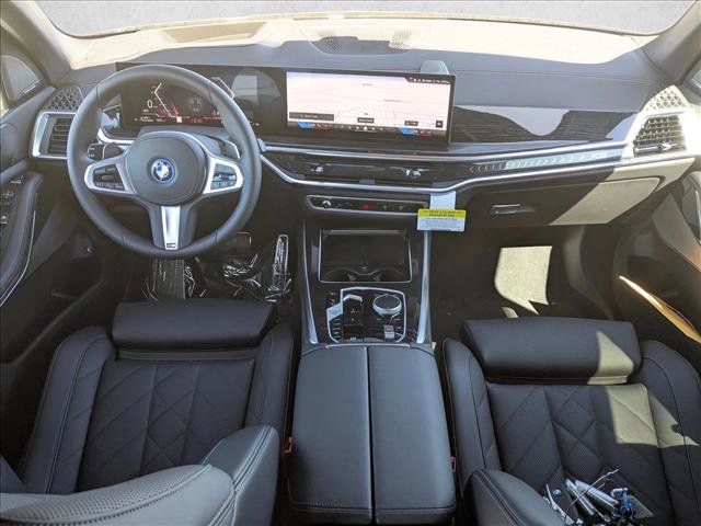 New 2026 BMW X5 xDrive50e w/ M Sport Package image 15