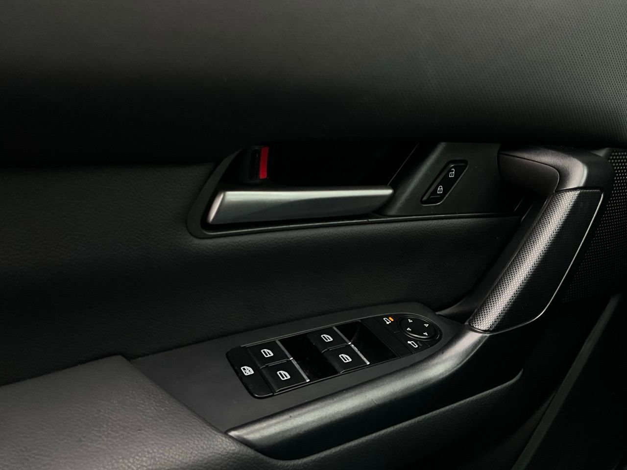 Used 2025 MAZDA CX-50 AWD 2.5 S w/ Select Package image 20