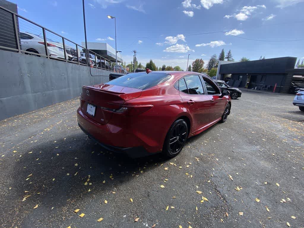 Used 2025 Toyota Camry SE FWD image 6