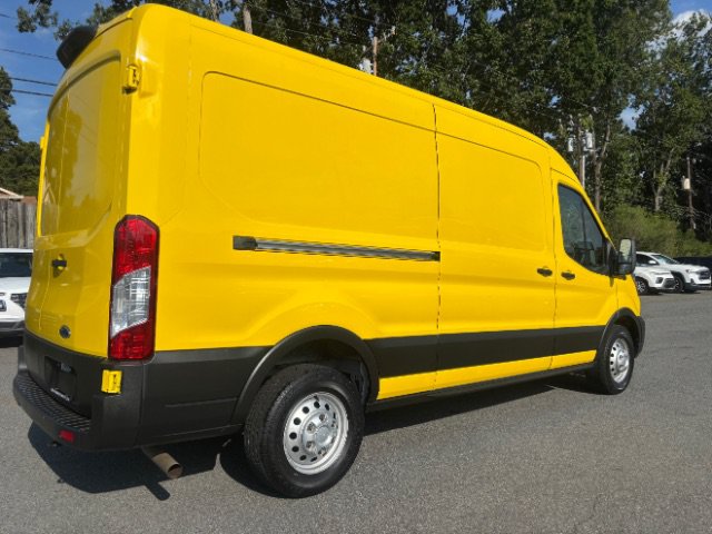 Used 2023 Ford Transit 250 Medium Roof AWD image 5