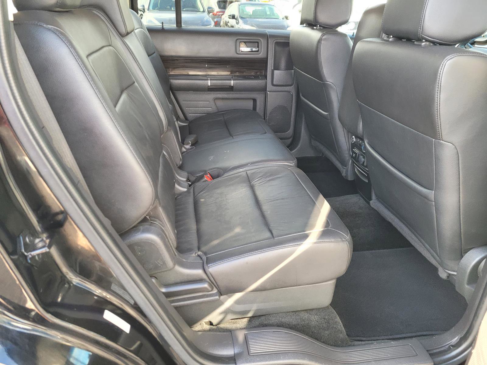 Used 2017 Ford Flex SEL w/ Equipment Group 202A image 18