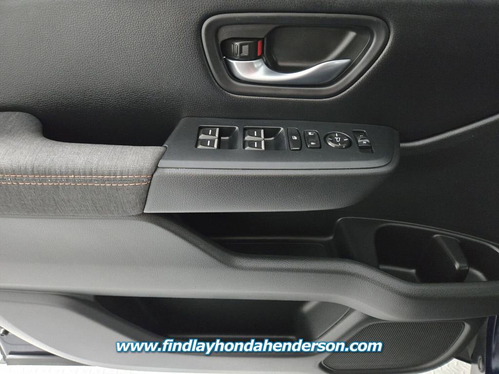 Certified 2025 Honda Pilot Sport image 25