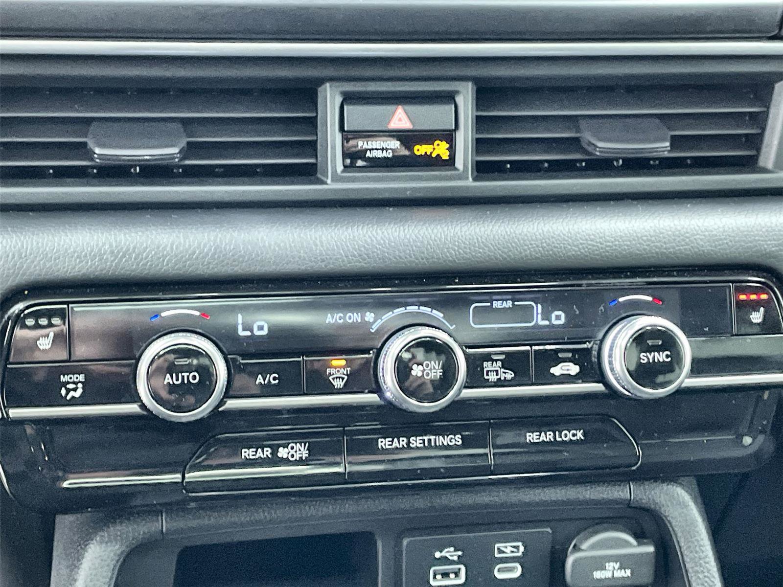 Certified 2023 Honda Pilot Touring image 31