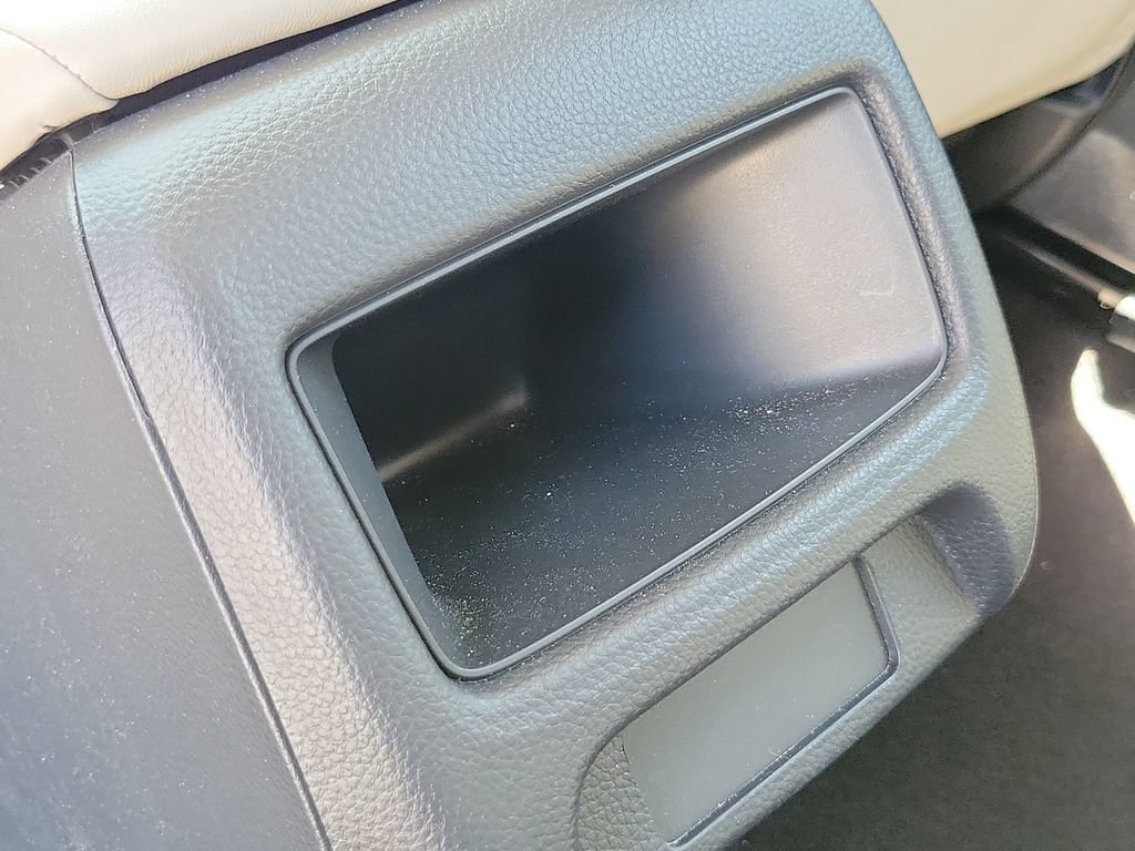 Certified 2027 Honda HR-V LX image 12