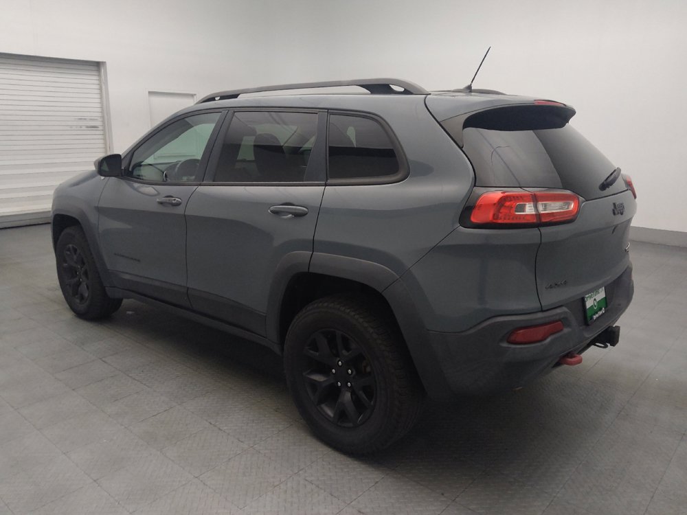 Used 2015 Jeep Cherokee Trailhawk w/ Comfort/Convenience Group AWD/4WD image 3