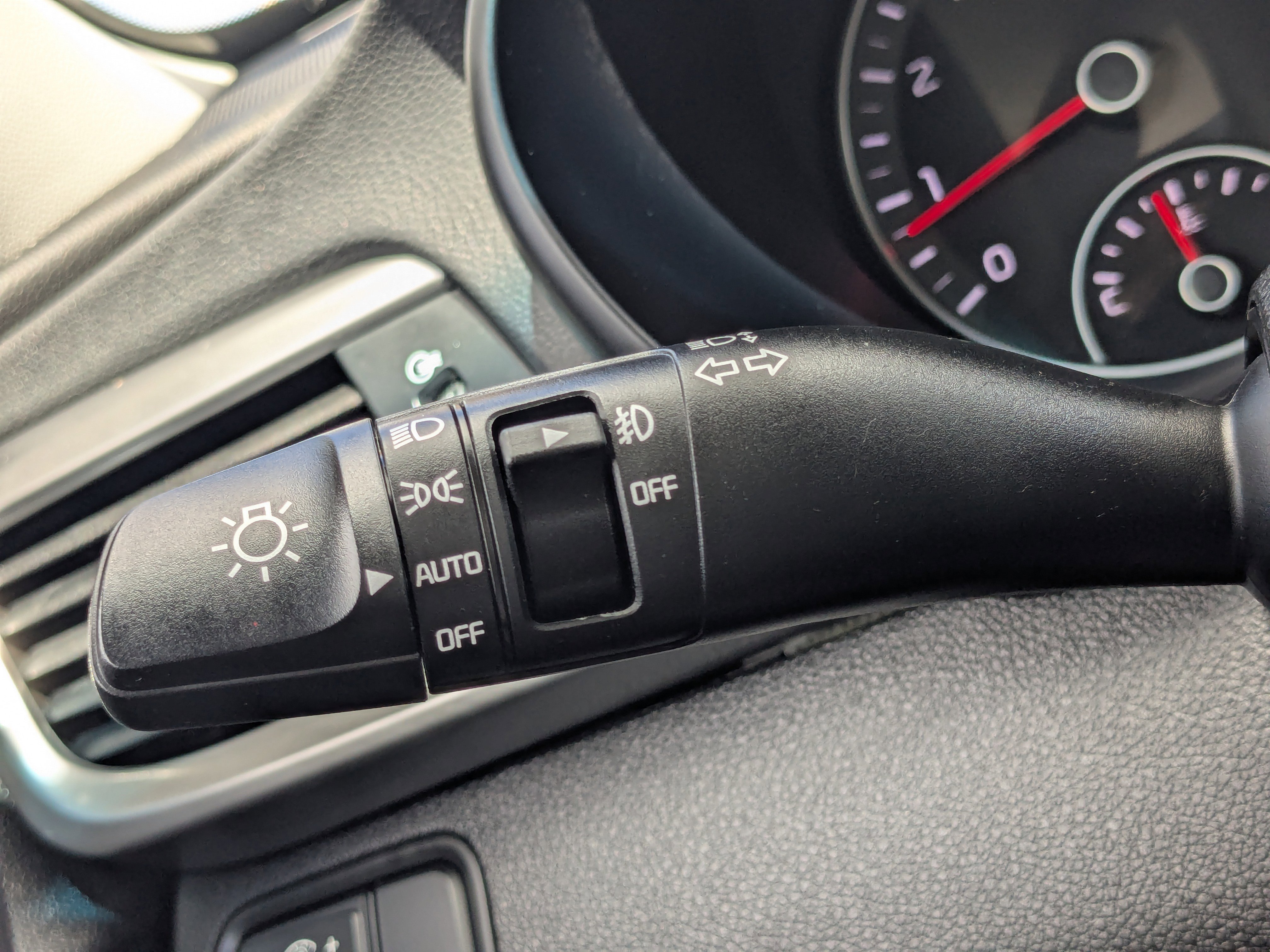 Used 2019 Kia Optima EX w/ EX Premium Package image 31