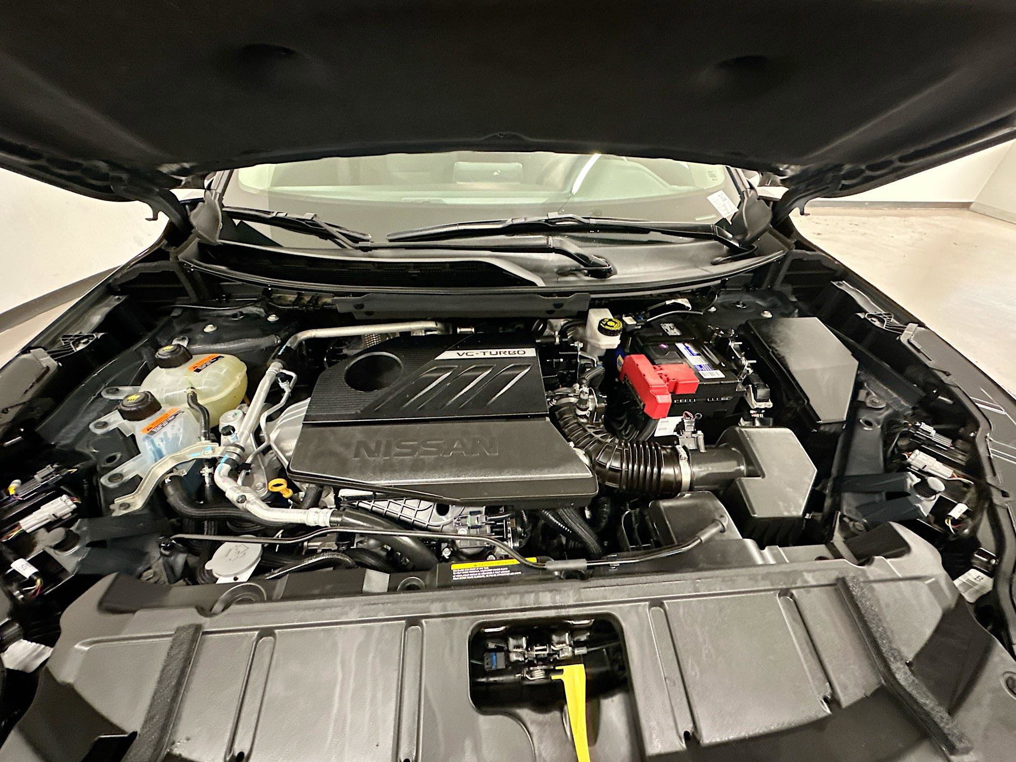 Used 2025 Nissan Rogue SV image 34