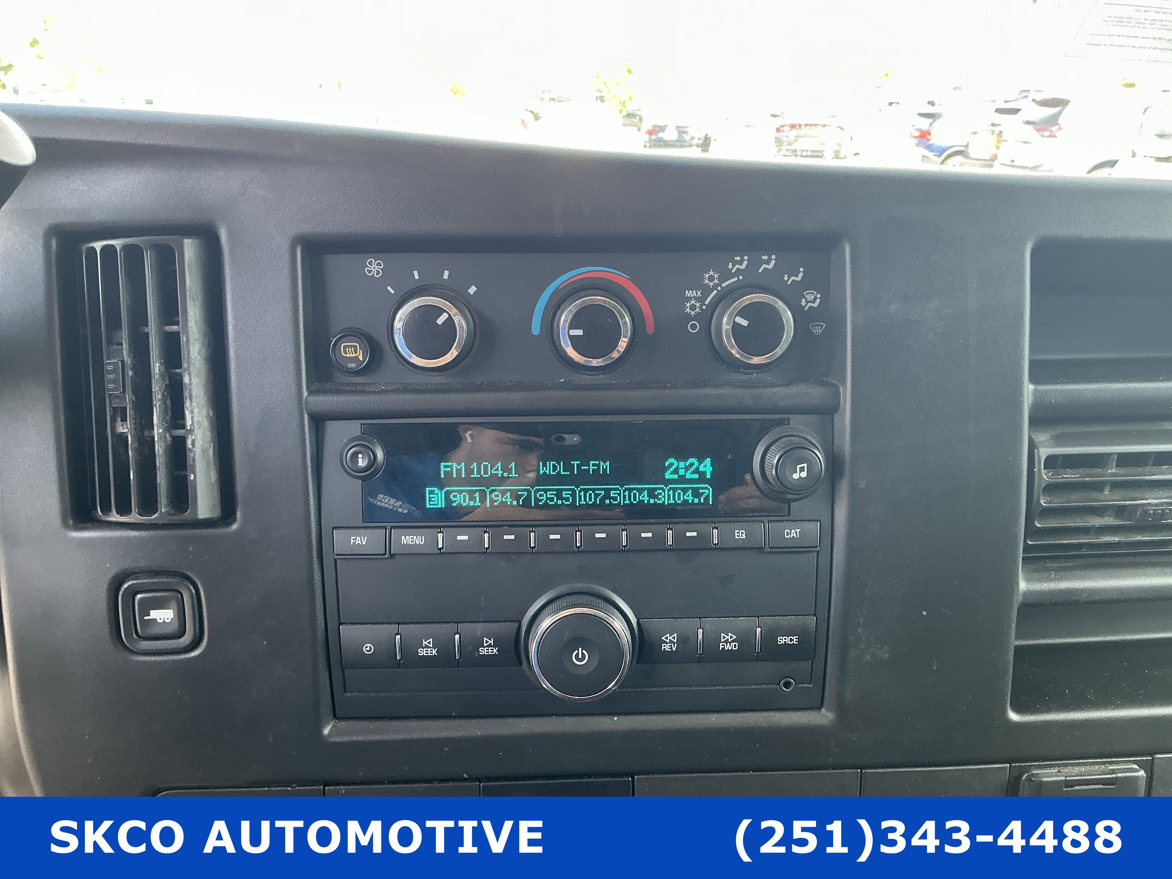 Used 2022 GMC Savana 2500 w/ Driver Convenience Package RWD image 25
