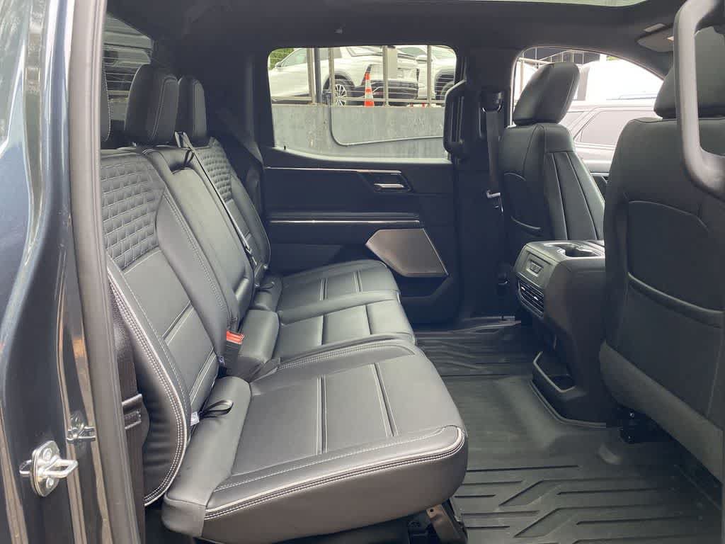 Used 2026 GMC Sierra EV Denali AWD/4WD image 17