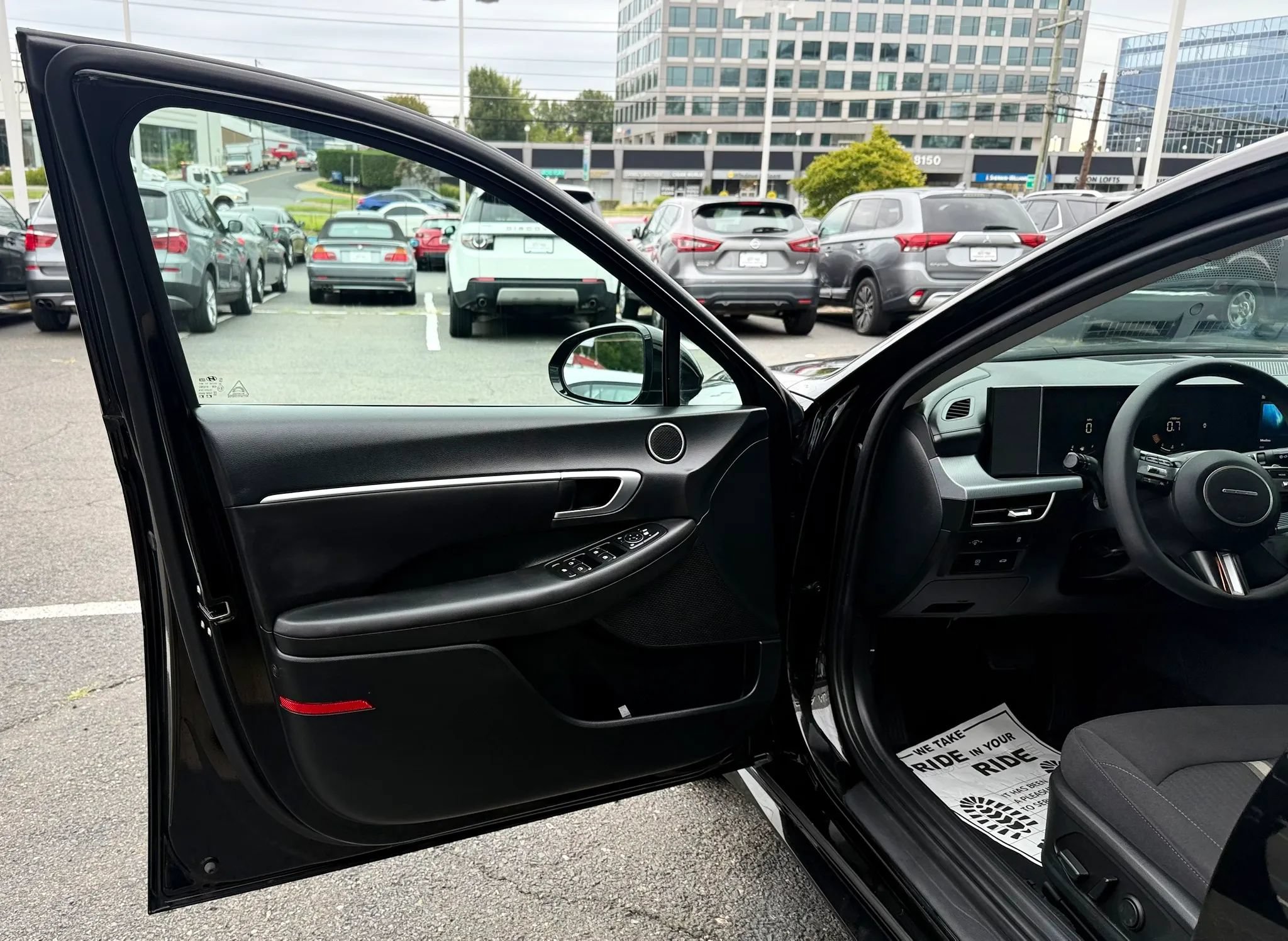 Used 2024 Hyundai Sonata SEL FWD image 9