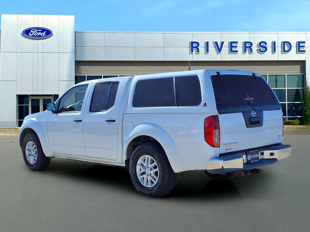 Used 2019 Nissan Frontier SV image 4