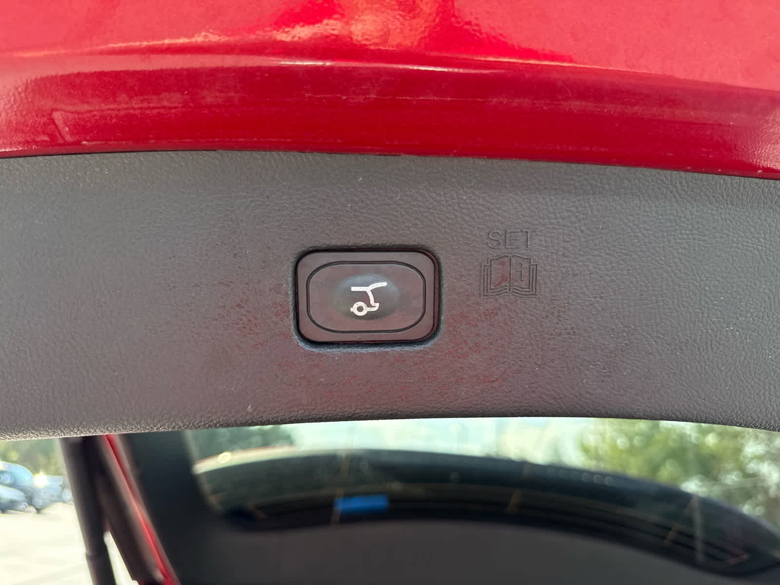 Certified 2024 Ford Edge Titanium image 29