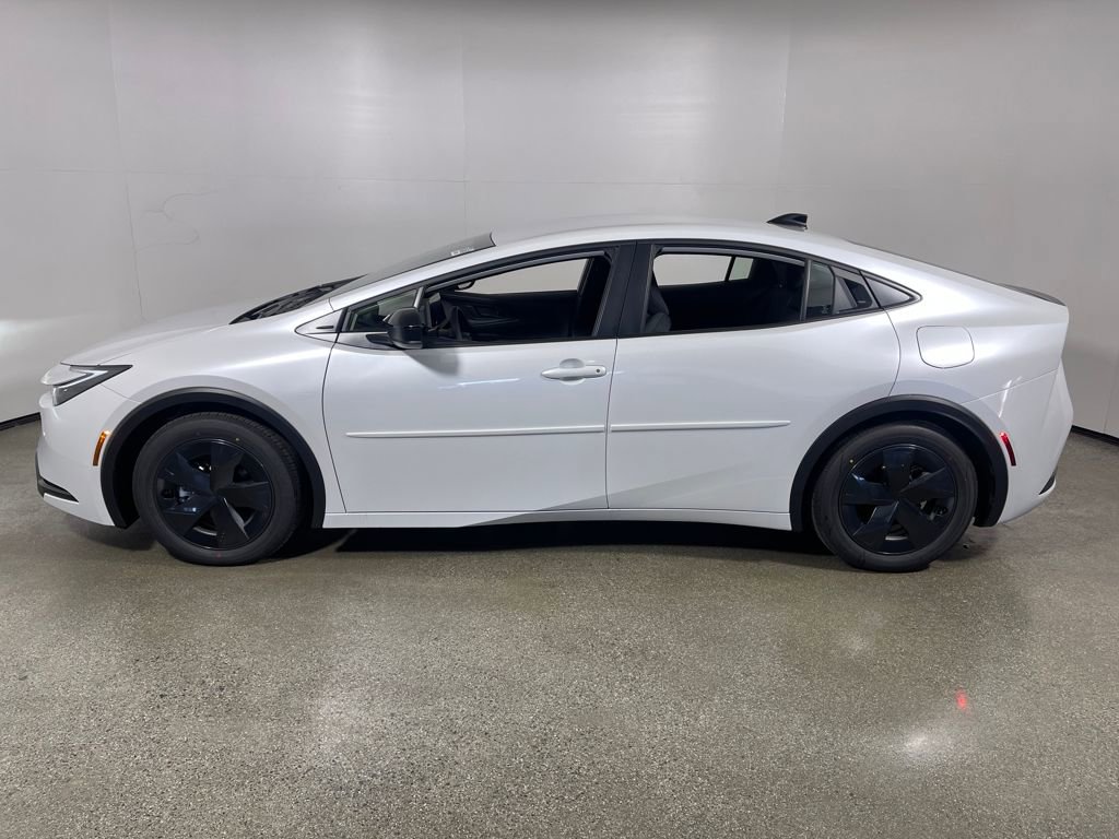 New 2026 Toyota Prius Plug-In Hybrid image 6