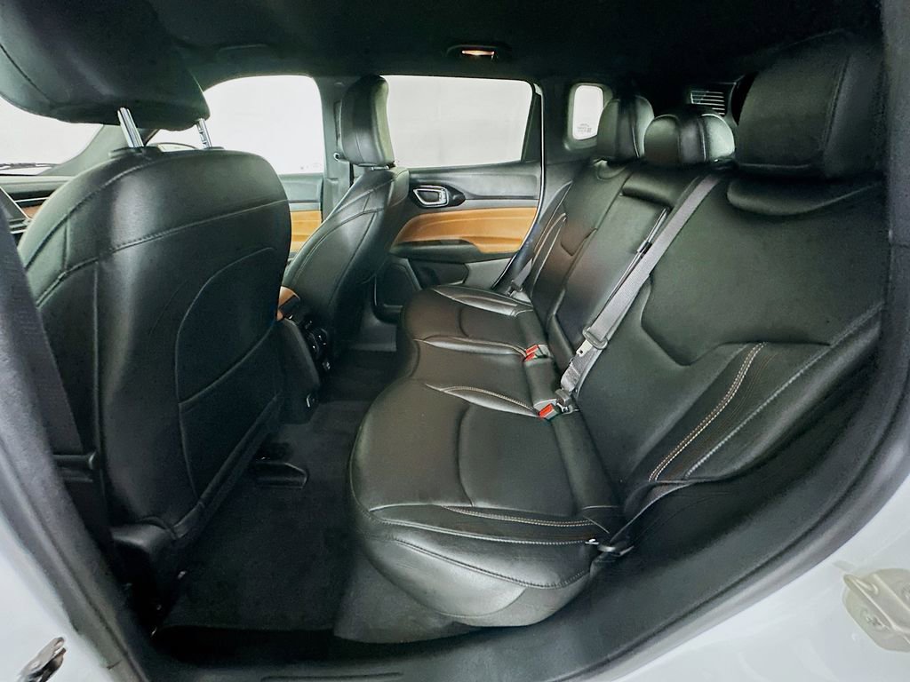 Certified 2024 Jeep Compass Limited AWD/4WD image 33