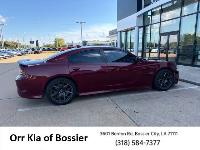 Used 2018 Dodge Charger R/T Scat Pack RWD image 11