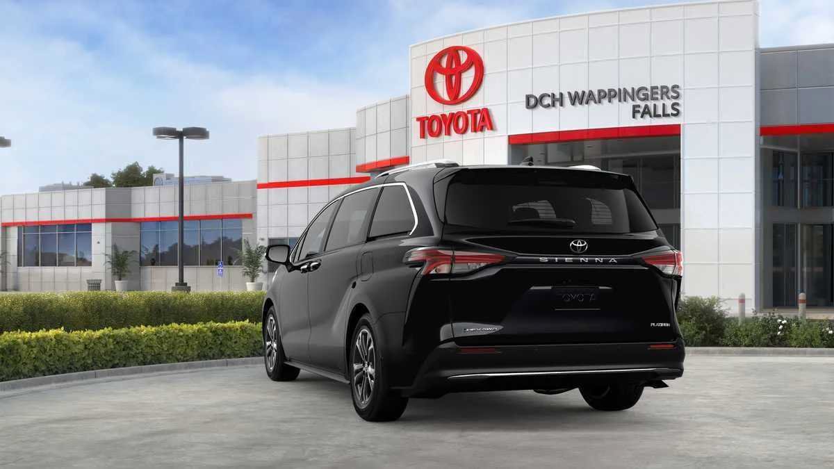 New 2026 Toyota Sienna Platinum AWD/4WD image 31