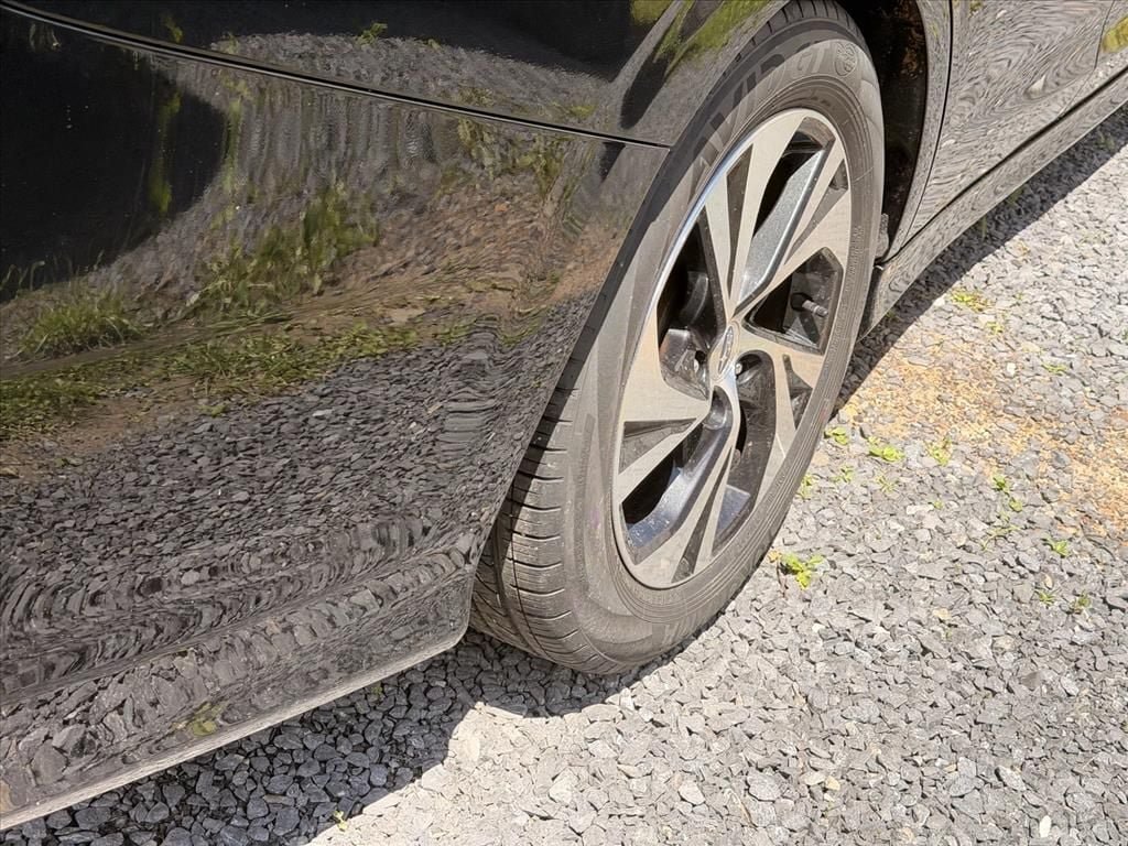 Used 2025 Subaru Legacy Premium AWD/4WD image 25
