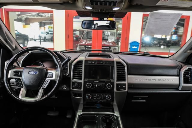Used 2021 Ford F250 Lariat w/ Lariat Ultimate Package AWD/4WD image 16