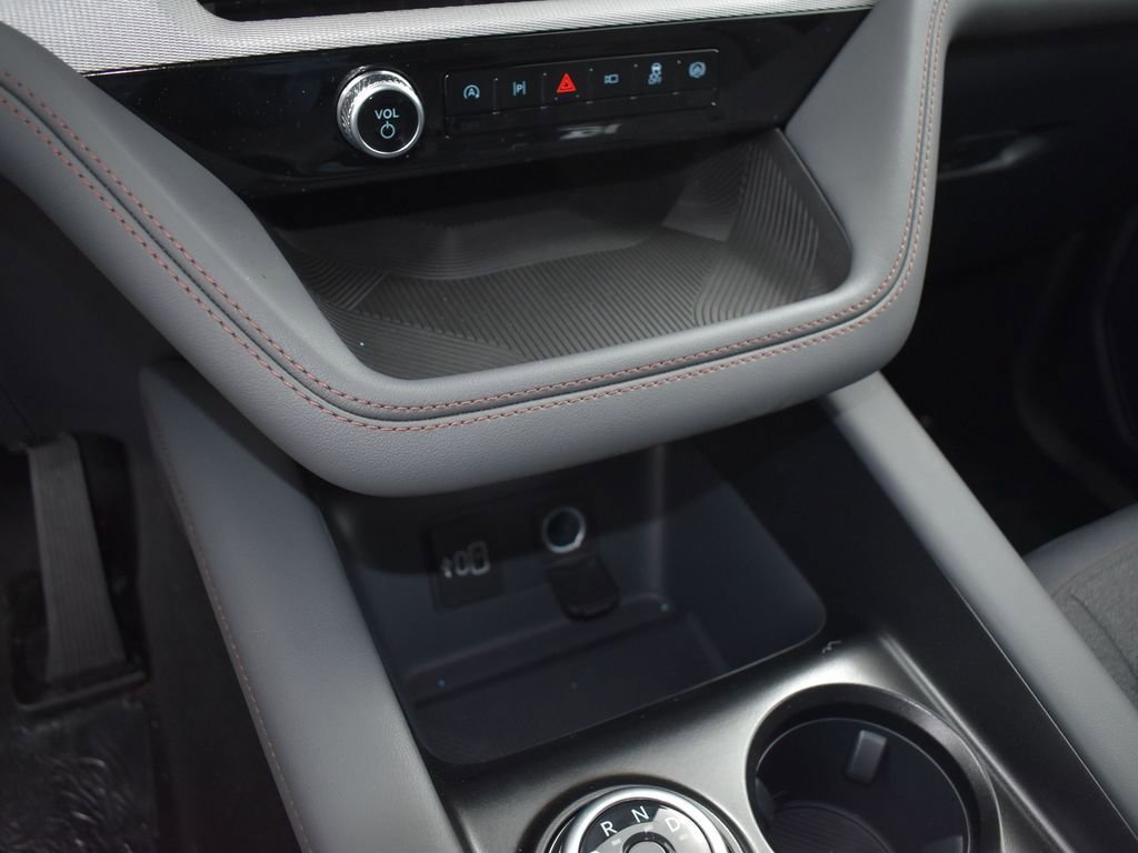 New 2026 Ford Explorer Active image 12