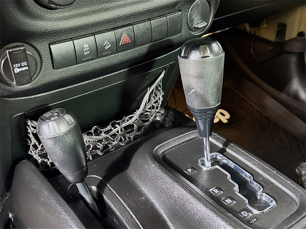 Used 2013 Jeep Wrangler Sport image 15