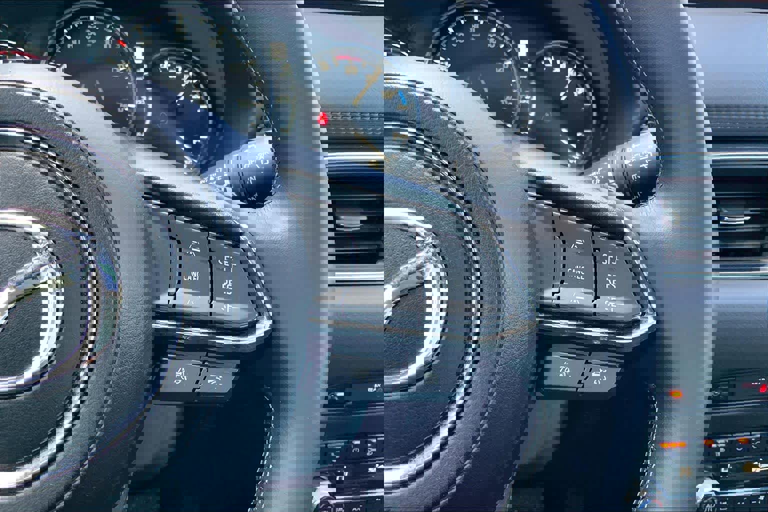 Used 2025 MAZDA CX-5 Signature image 25