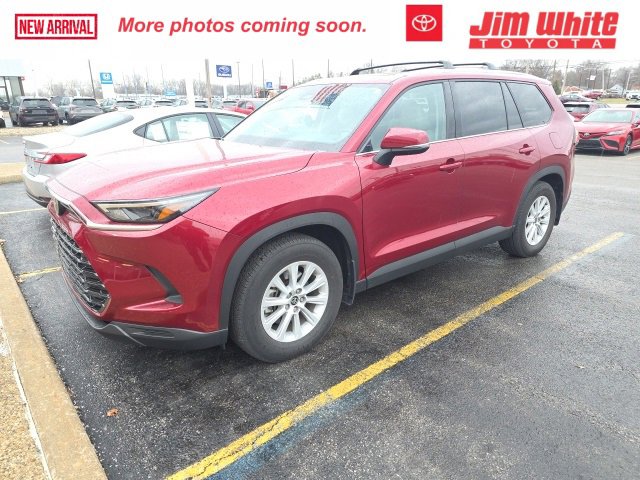 Used 2024 Toyota Grand Highlander XLE image 1