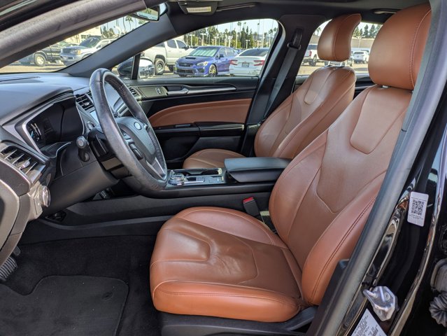 Used 2019 Ford Fusion Titanium FWD image 17