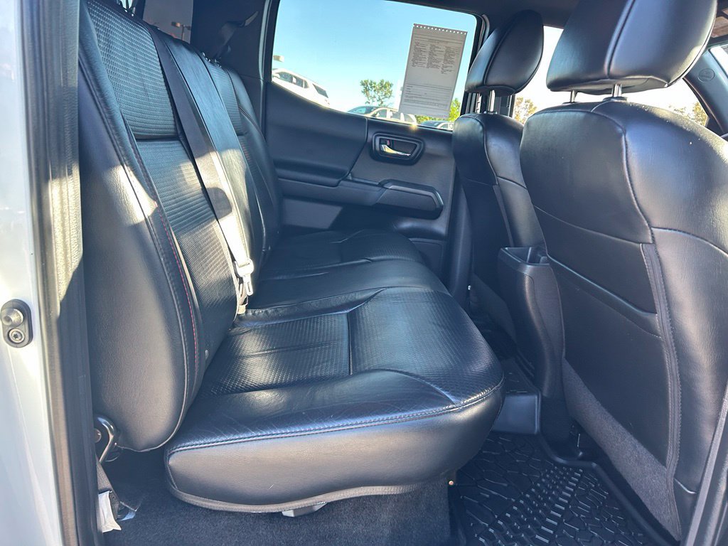 Used 2020 Toyota Tacoma TRD Pro AWD/4WD image 28