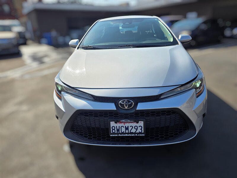 Used 2021 Toyota Corolla LE FWD image 11