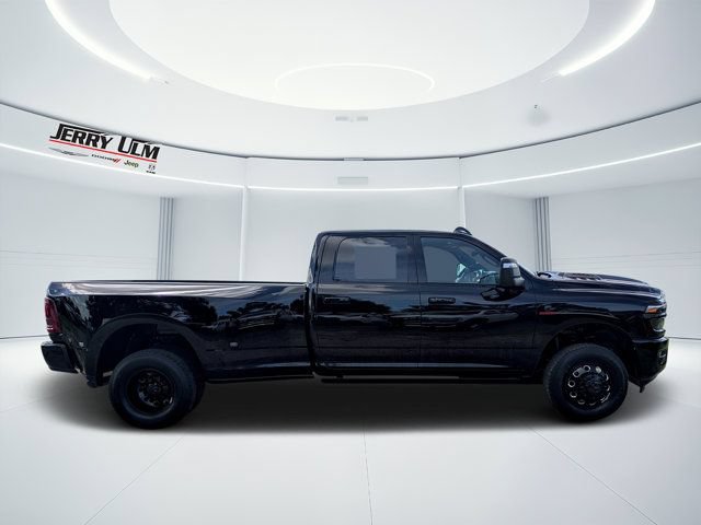 New 2026 RAM 3500 Laramie AWD/4WD image 2