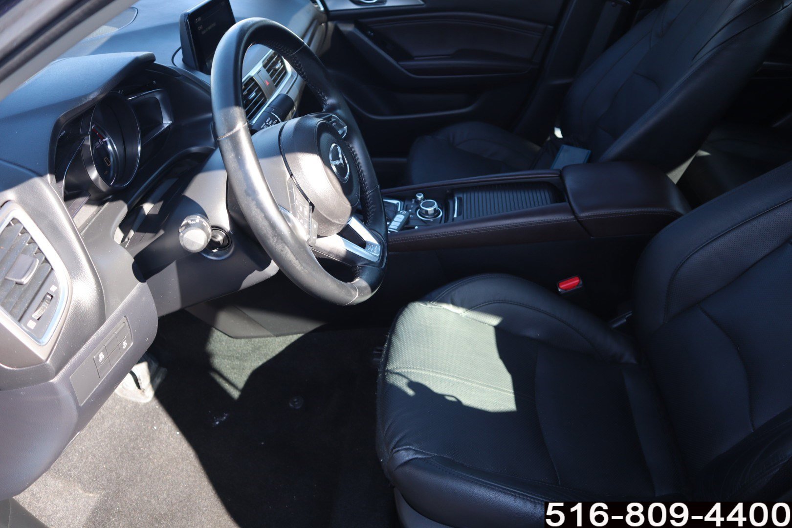 Used 2018 MAZDA MAZDA3 Grand Touring image 12