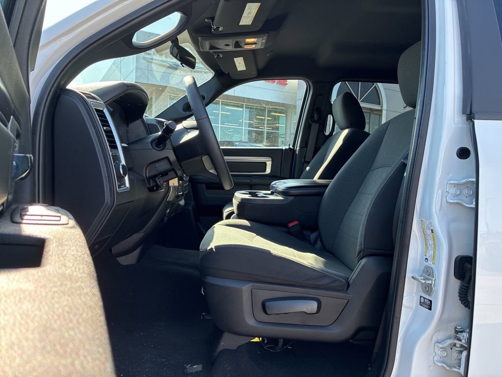 Used 2024 RAM 1500 Classic Warlock image 11