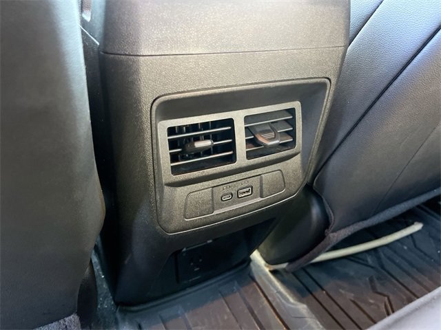 Used 2024 GMC Canyon AT4X image 22