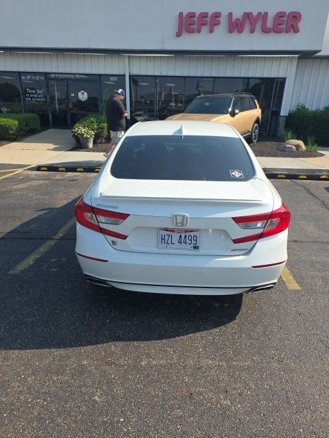 Used 2018 Honda Accord Sport image 4