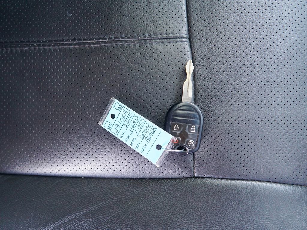 Used 2016 Ford F250 Lariat w/ Lariat Ultimate Package image 39