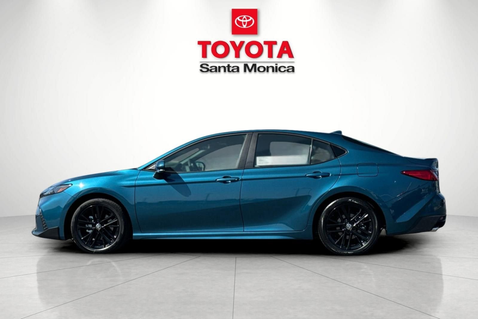 New 2026 Toyota Camry SE image 8